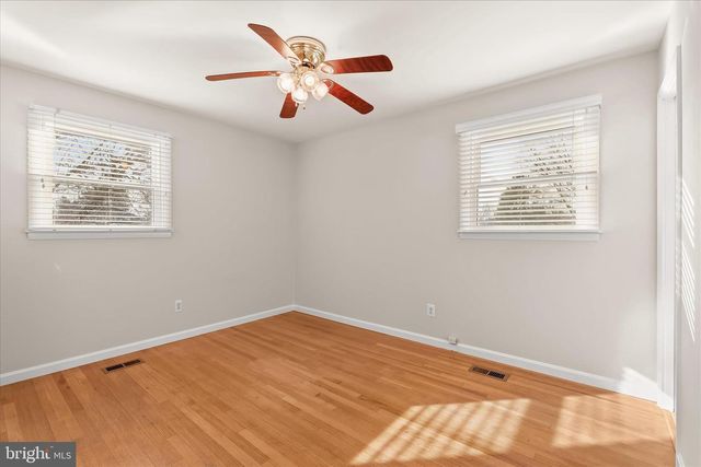 1617 HEATHER HEIGHTS RD, Sykesville, MD 21784