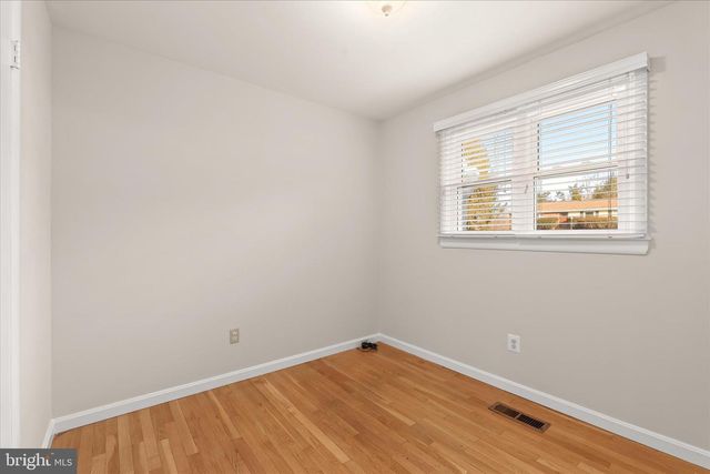 1617 HEATHER HEIGHTS RD, Sykesville, MD 21784