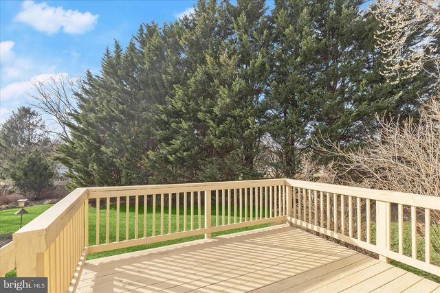 1617 HEATHER HEIGHTS RD, Sykesville, MD 21784