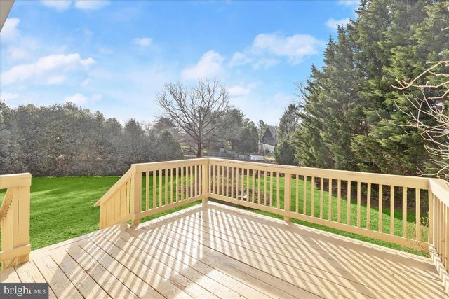 1617 HEATHER HEIGHTS RD, Sykesville, MD 21784