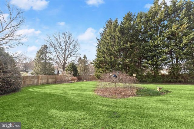 1617 HEATHER HEIGHTS RD, Sykesville, MD 21784