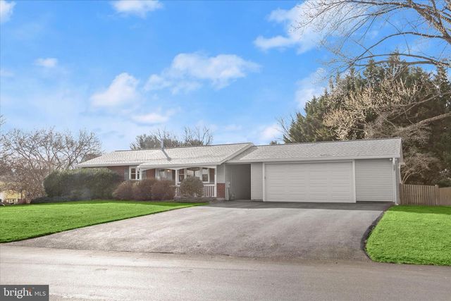 1617 HEATHER HEIGHTS RD, Sykesville, MD 21784