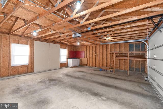 1617 HEATHER HEIGHTS RD, Sykesville, MD 21784