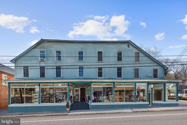 1617 HEATHER HEIGHTS RD, Sykesville, MD 21784