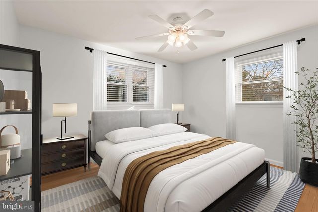 1617 HEATHER HEIGHTS RD, Sykesville, MD 21784