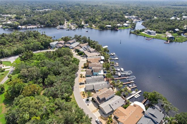 5248 S RIVERVIEW CIRCLE, Homosassa, FL 34448