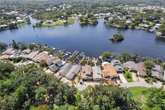 5248 S RIVERVIEW CIRCLE, Homosassa, FL 34448