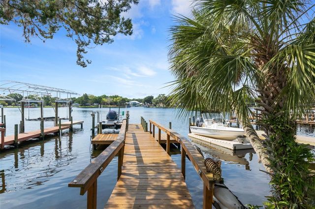 5248 S RIVERVIEW CIRCLE, Homosassa, FL 34448
