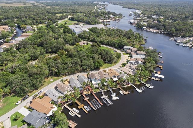 5248 S RIVERVIEW CIRCLE, Homosassa, FL 34448