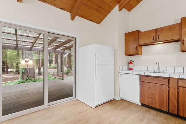 6790 Bonny Doon Road, Santa Cruz, CA 95060