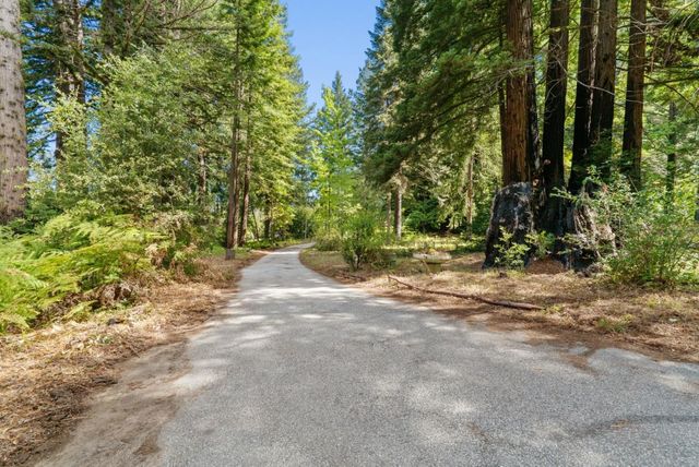6790 Bonny Doon Road, Santa Cruz, CA 95060