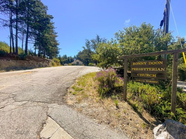 6790 Bonny Doon Road, Santa Cruz, CA 95060