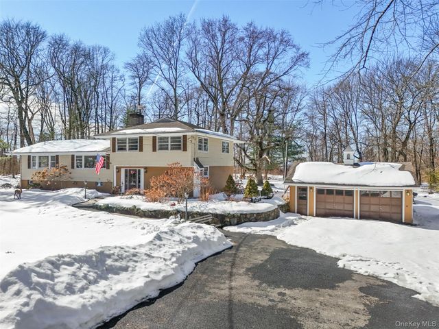 55 Hoags Cross Road, Ossining, NY 10562