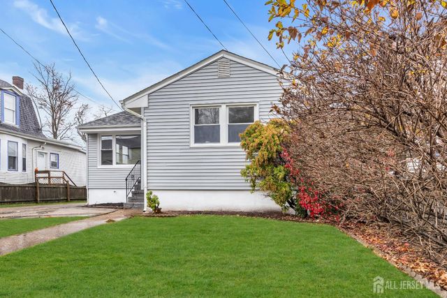 116 S 8th S Avenue, Highland Park, NJ 08904