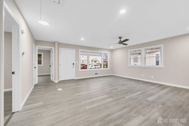 116 S 8th S Avenue, Highland Park, NJ 08904