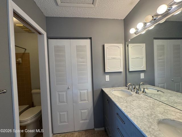 1471 Sheafe Avenue NE 103, Palm Bay, FL 32905