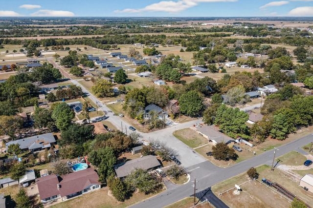 745 W Marshall, Cooper, TX 75432