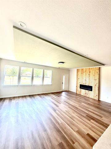 745 W Marshall, Cooper, TX 75432