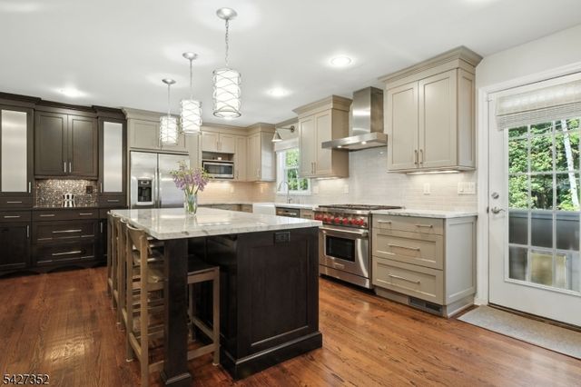 15 Catalpa Rd, Morris Twp., NJ 07960