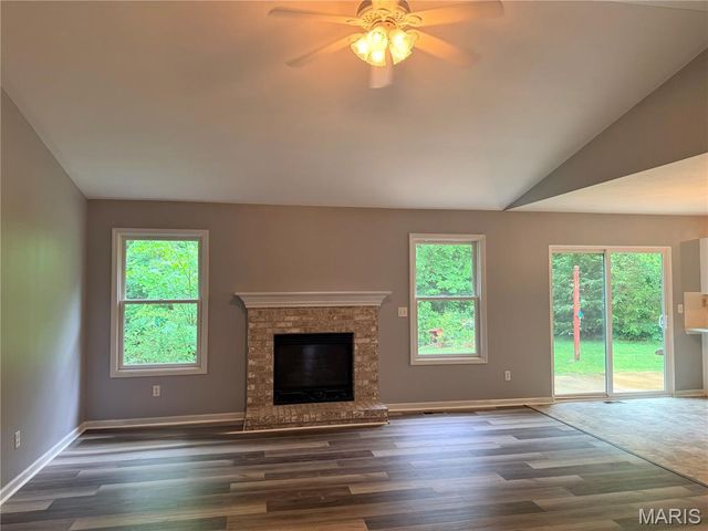 3842 Bedford Pointe Drive, Wentzville, MO 63385