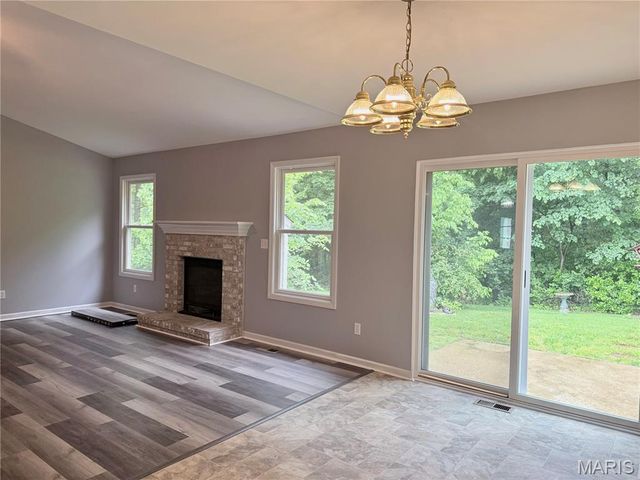 3842 Bedford Pointe Drive, Wentzville, MO 63385