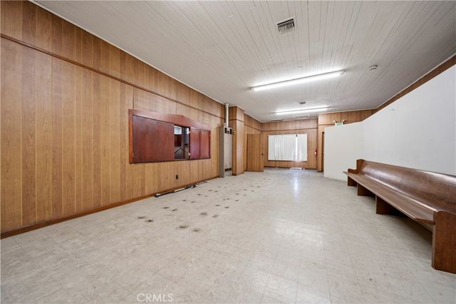 1101 W Florence Avenue, Los Angeles, CA 90044