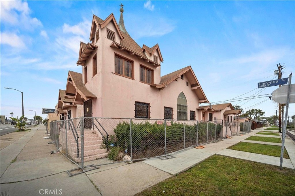1101 W Florence Avenue, Los Angeles, CA 90044