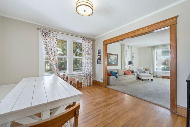 527 W Oakdale Drive, Fort Wayne, IN 46807