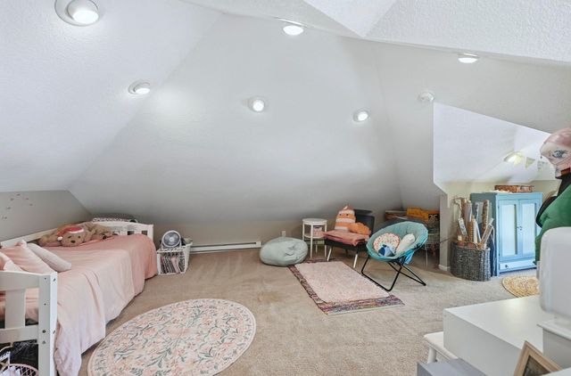 527 W Oakdale Drive, Fort Wayne, IN 46807