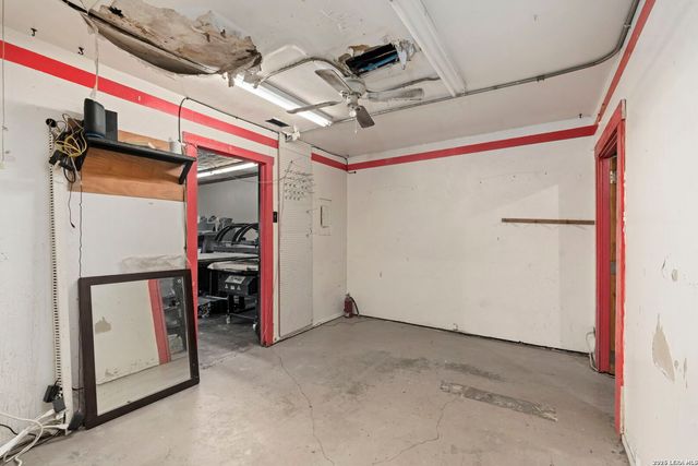 1720 S Presa, San Antonio, TX 78210