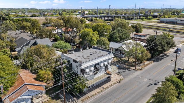 1720 S Presa, San Antonio, TX 78210