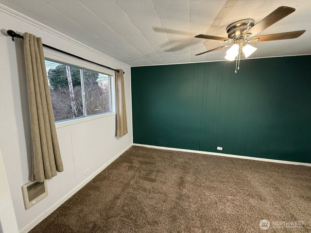 1132 Fowler Street, Raymond, WA 98577