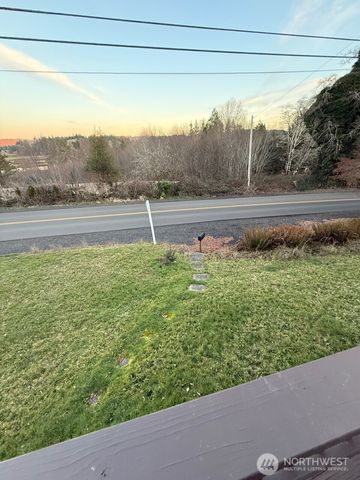 1132 Fowler Street, Raymond, WA 98577