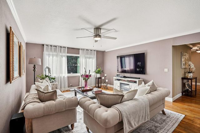 2020 Santa Rosa Way, Stockton, CA 95209