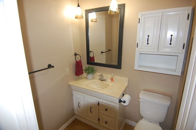 2614 Creekview Drive, Arlington, TX 76016
