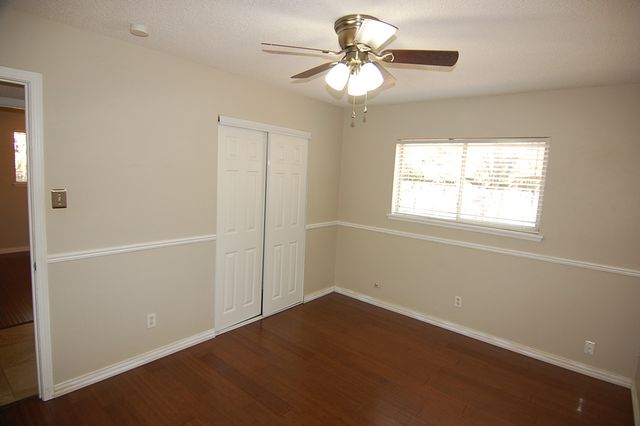 2614 Creekview Drive, Arlington, TX 76016
