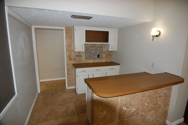 2614 Creekview Drive, Arlington, TX 76016