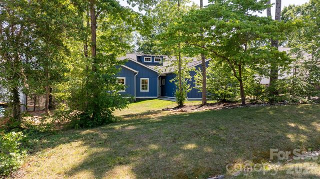 3813 54TH Avenue NE, Hickory, NC 28601