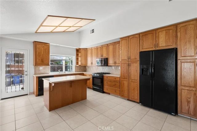 11810 Avalon, Yucaipa, CA 92399