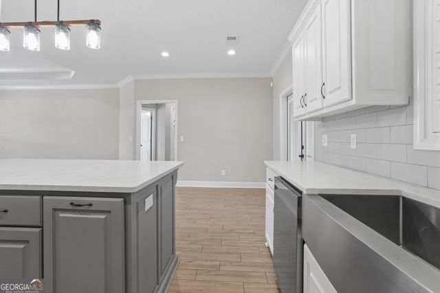 320 Daniel Trent Way, Kingsland, GA 31548