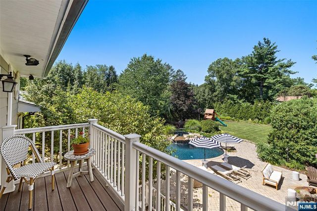 440 Colonial Boulevard, Twp Of Washington, NJ 07676