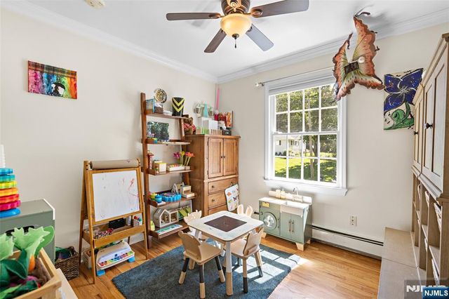 440 Colonial Boulevard, Twp Of Washington, NJ 07676