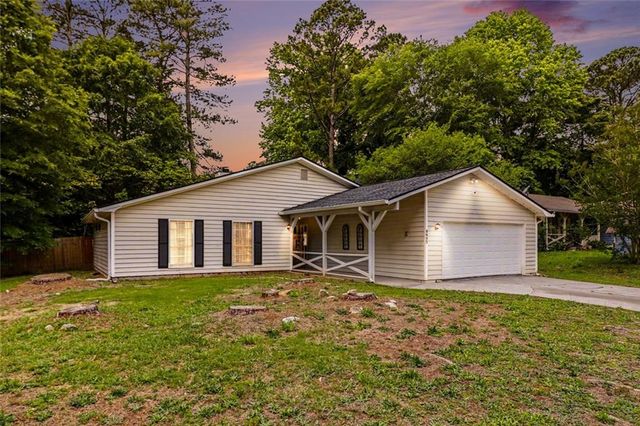 8895 Wesley Place, Jonesboro, GA 30238