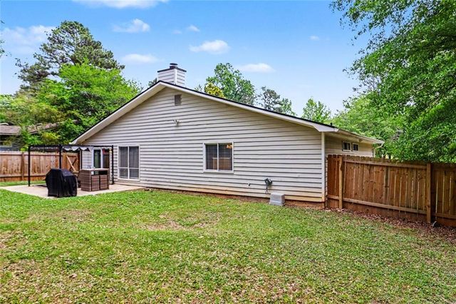 8895 Wesley Place, Jonesboro, GA 30238