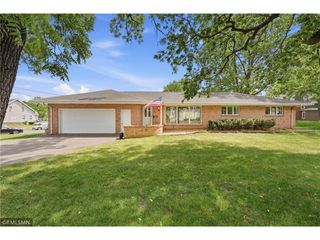 1409 Menomonie Street, Eau Claire, WI 54703