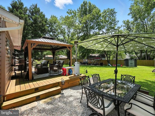 8210 ACKLEY ST, Alexandria, VA 22309