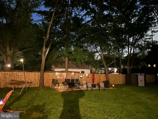 8210 ACKLEY ST, Alexandria, VA 22309