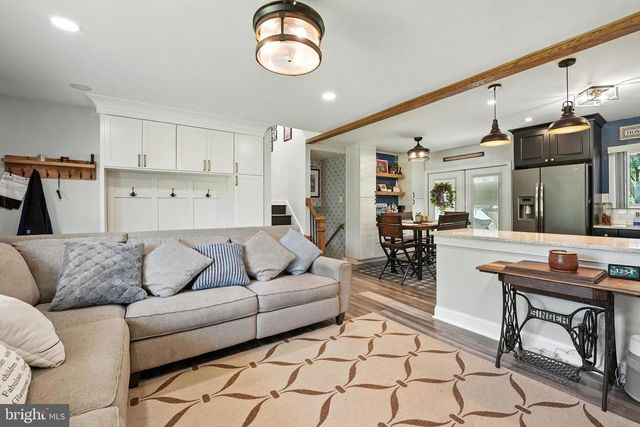 8210 ACKLEY ST, Alexandria, VA 22309