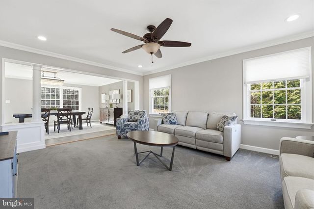 114 ERIN DR, Warrenton, VA 20186