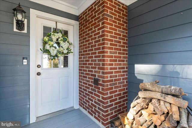 114 ERIN DR, Warrenton, VA 20186